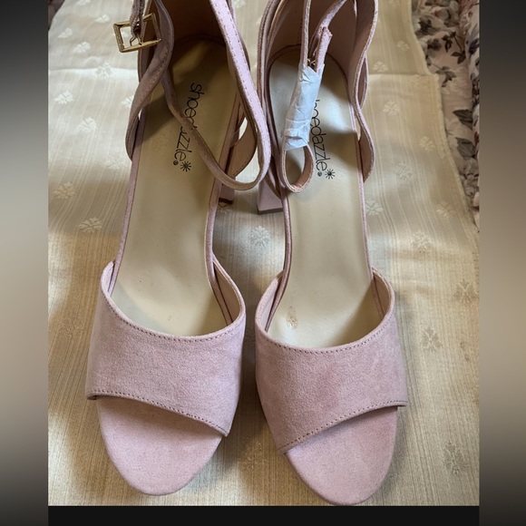 NWOT Pink Heels - Picture 3 of 4